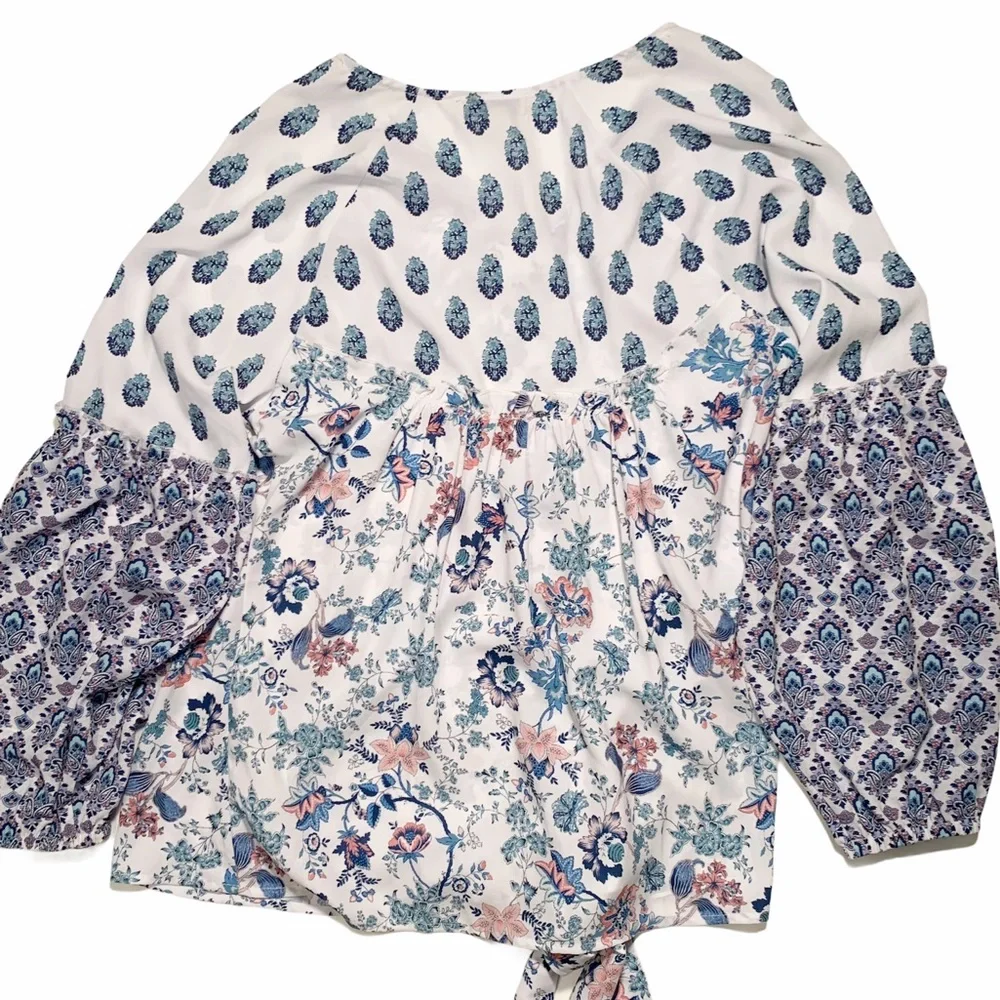 One World White Floral Tie Front Peasant Shirt NEW - Picture 9 of 9